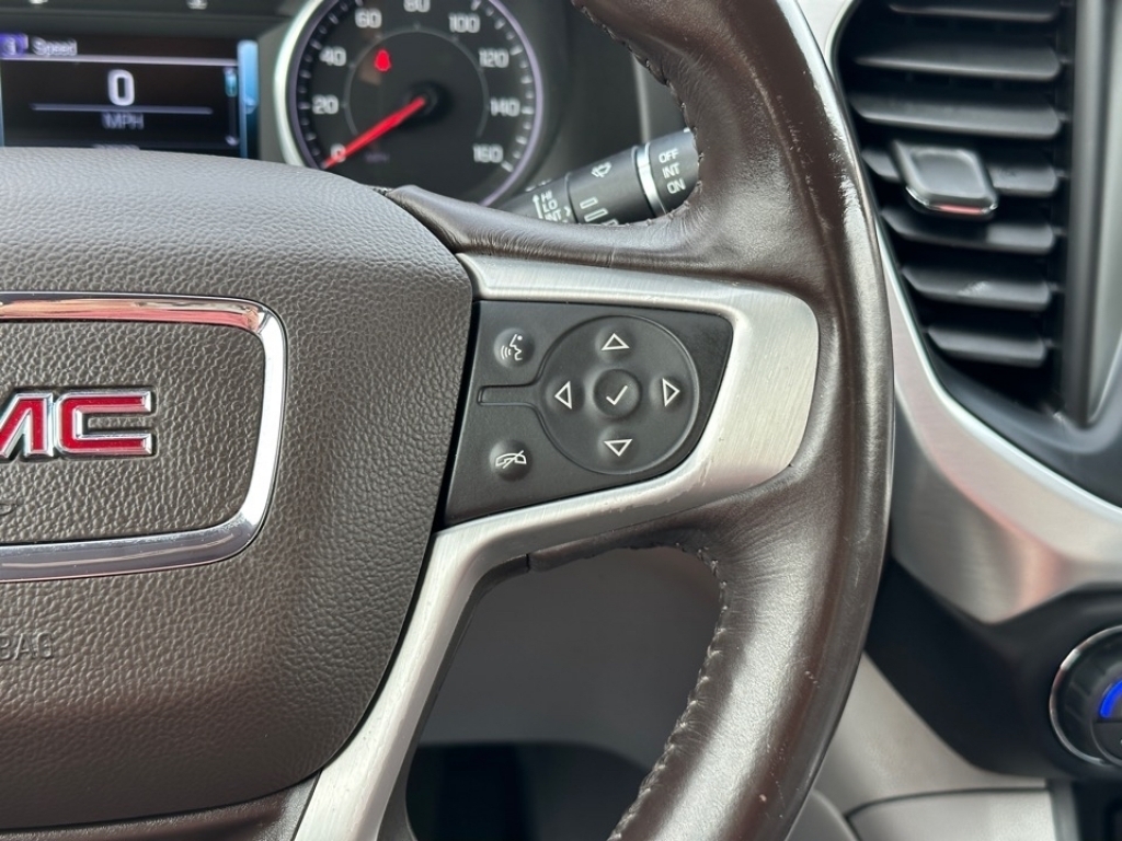 2017 GMC Acadia SLT, 36042, Photo