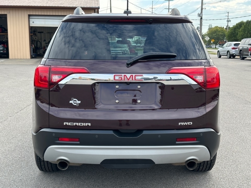 2017 GMC Acadia SLT, 36042, Photo