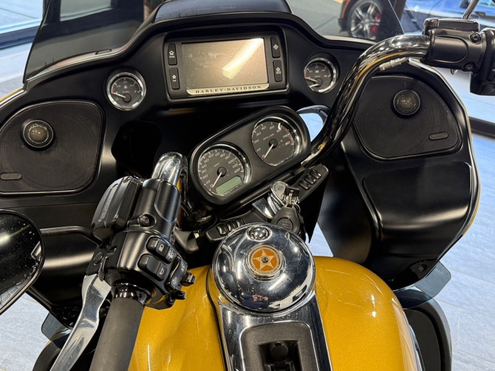 2017 Harley Davidson Road Glide FLTRU, 35787A, Photo