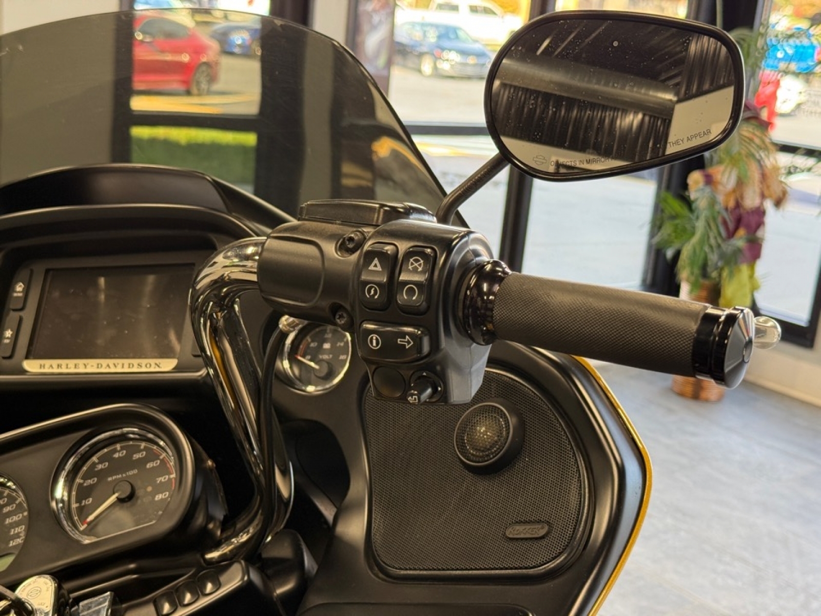 2017 Harley Davidson Road Glide FLTRU, 35787A, Photo