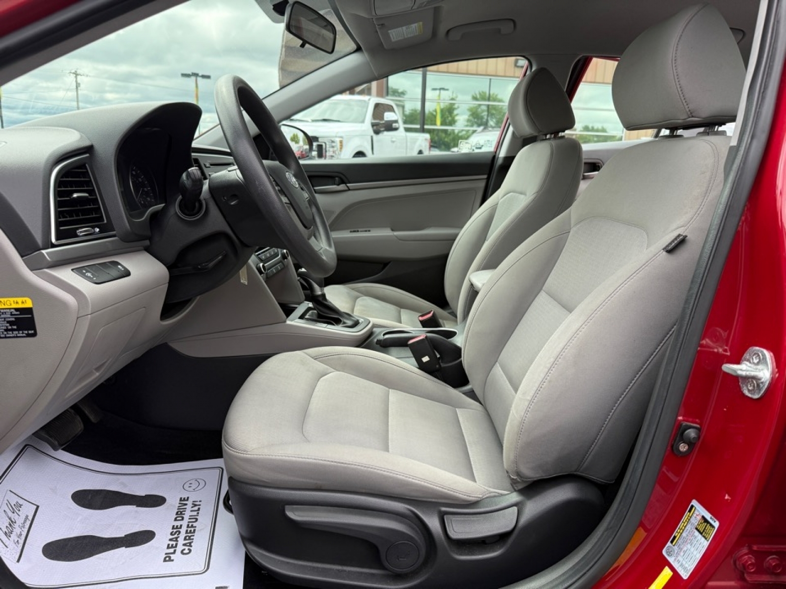 2017 Hyundai Elantra SE photo 10