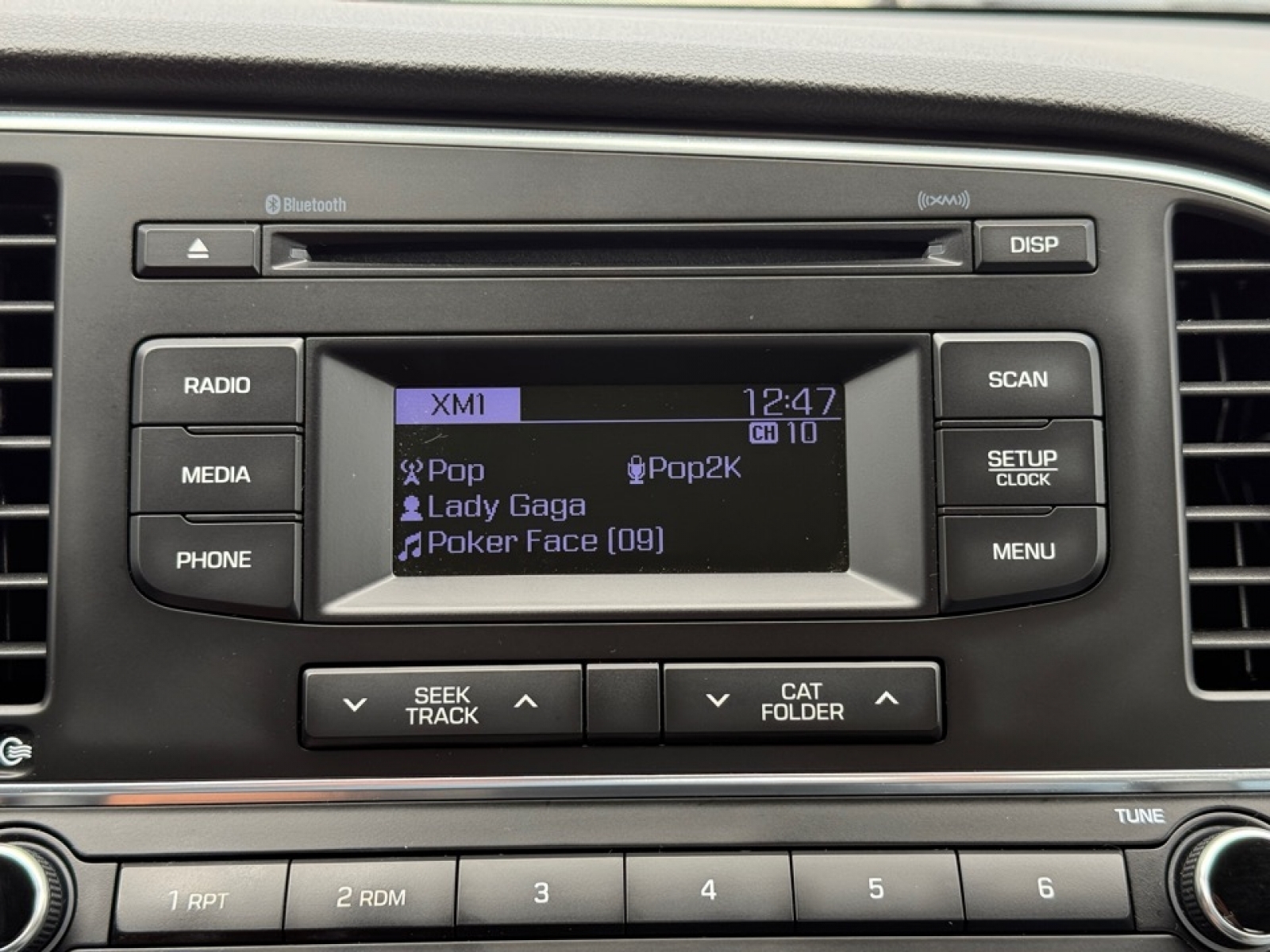 2017 Hyundai Elantra SE photo 25