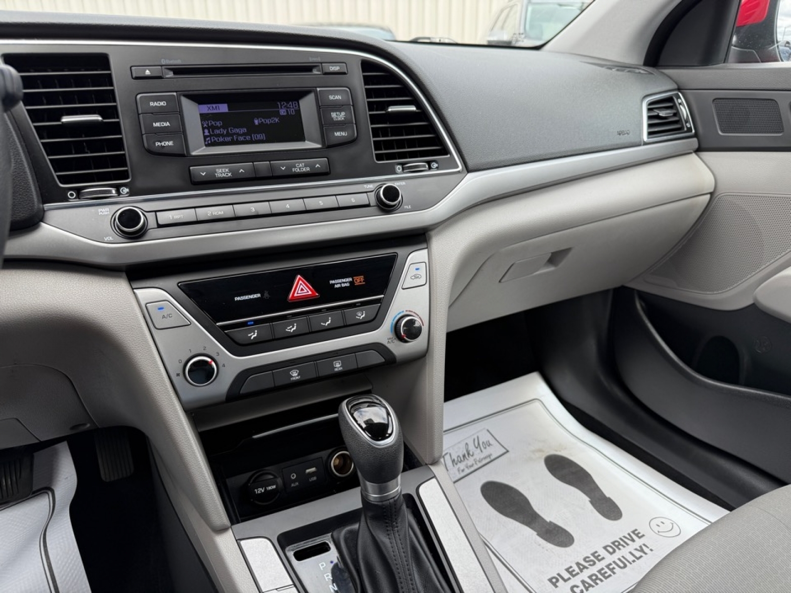 2017 Hyundai Elantra SE photo 29