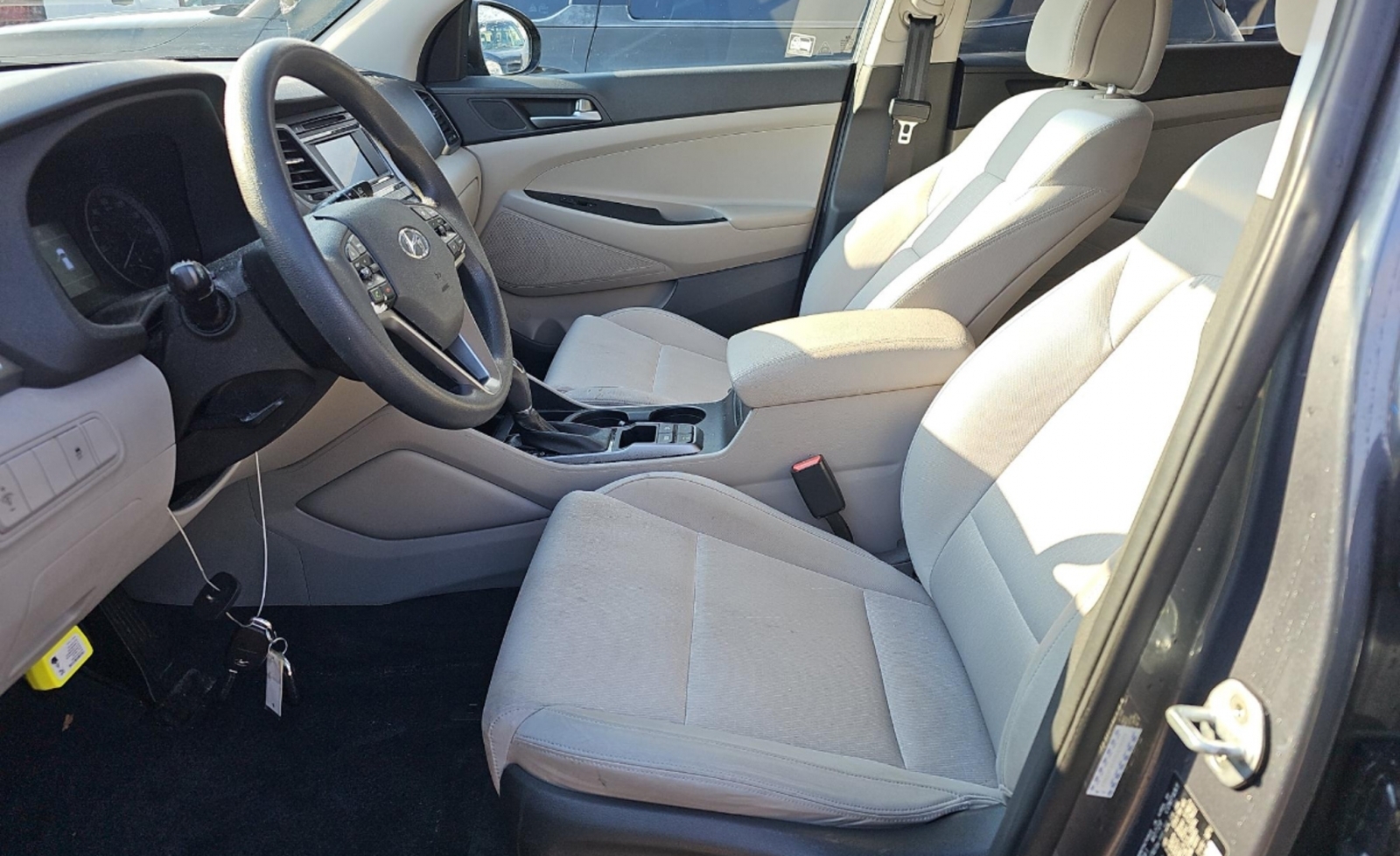 2017 Hyundai Tucson SE, 39813, Photo