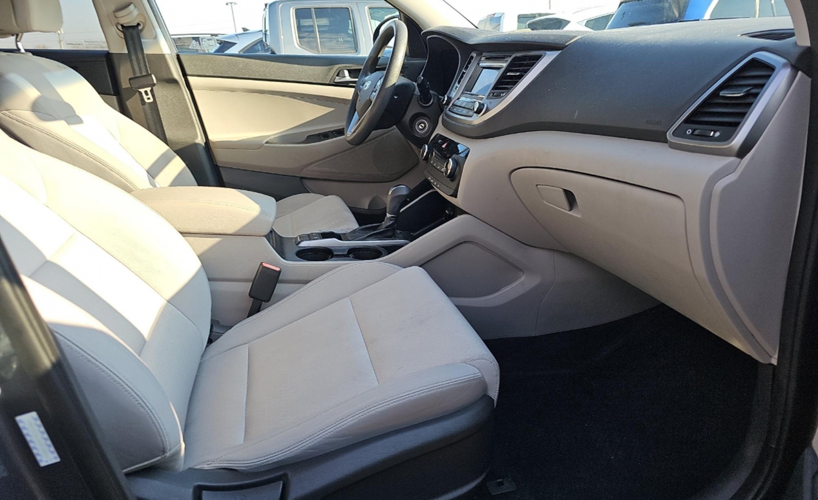 2017 Hyundai Tucson SE, 39813, Photo