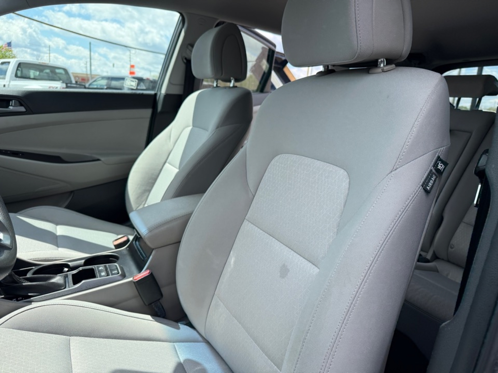 2017 Hyundai Tucson SE, 39813, Photo