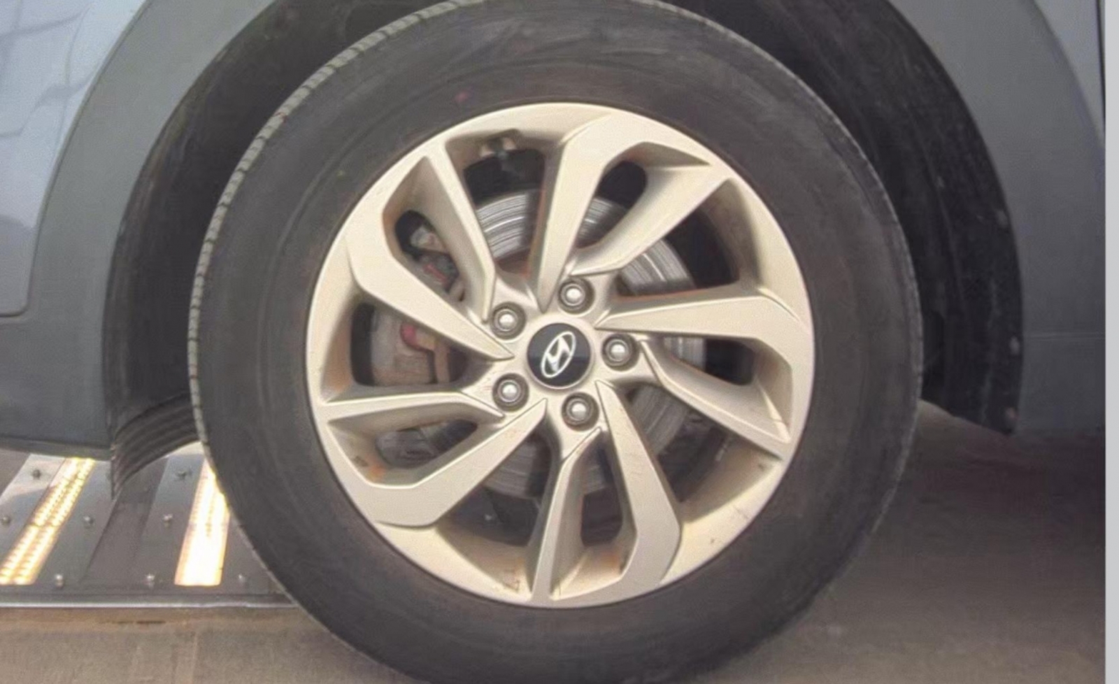 2017 Hyundai Tucson SE, 39813, Photo