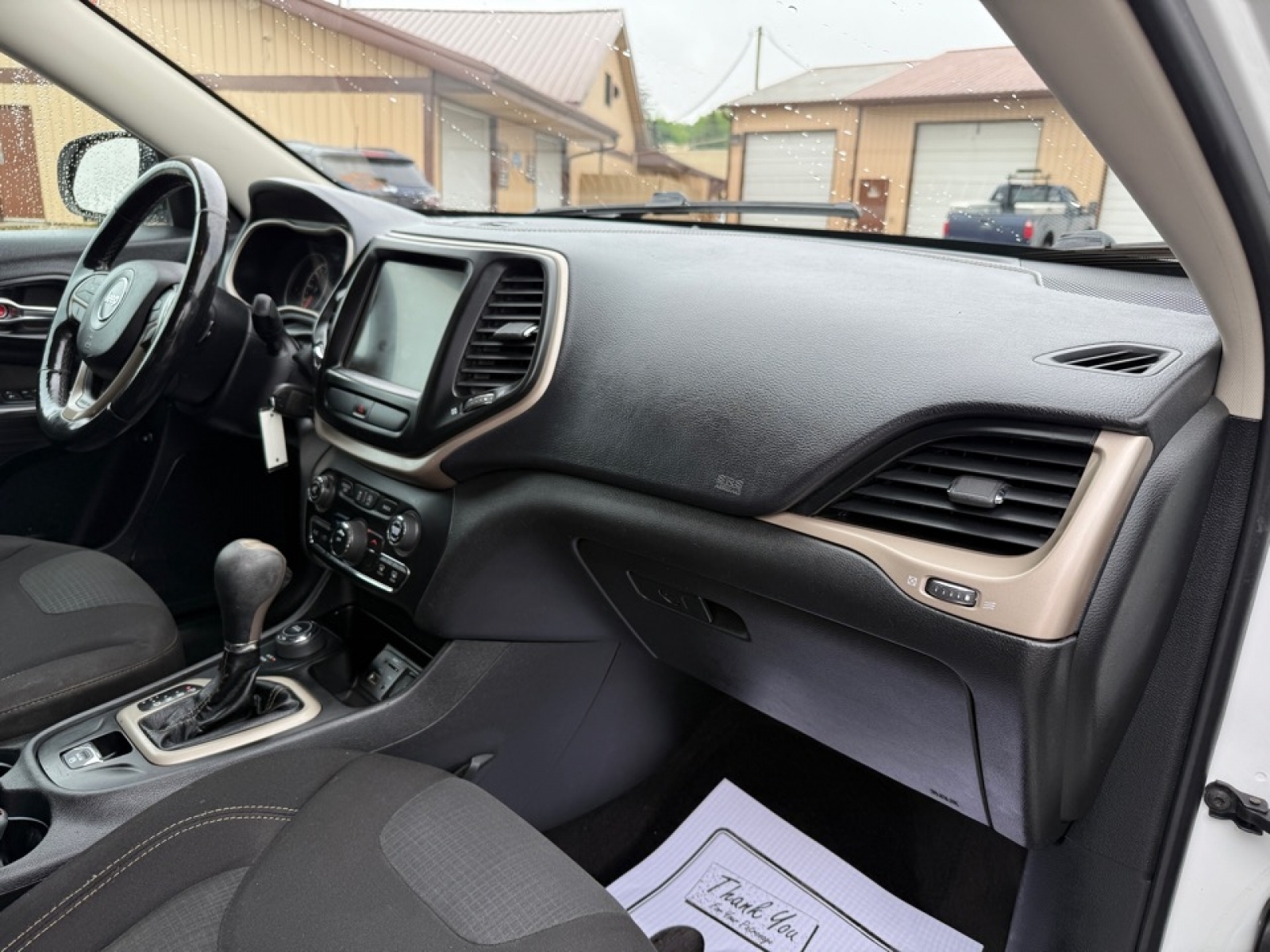 2017 Jeep Cherokee Latitude photo 12