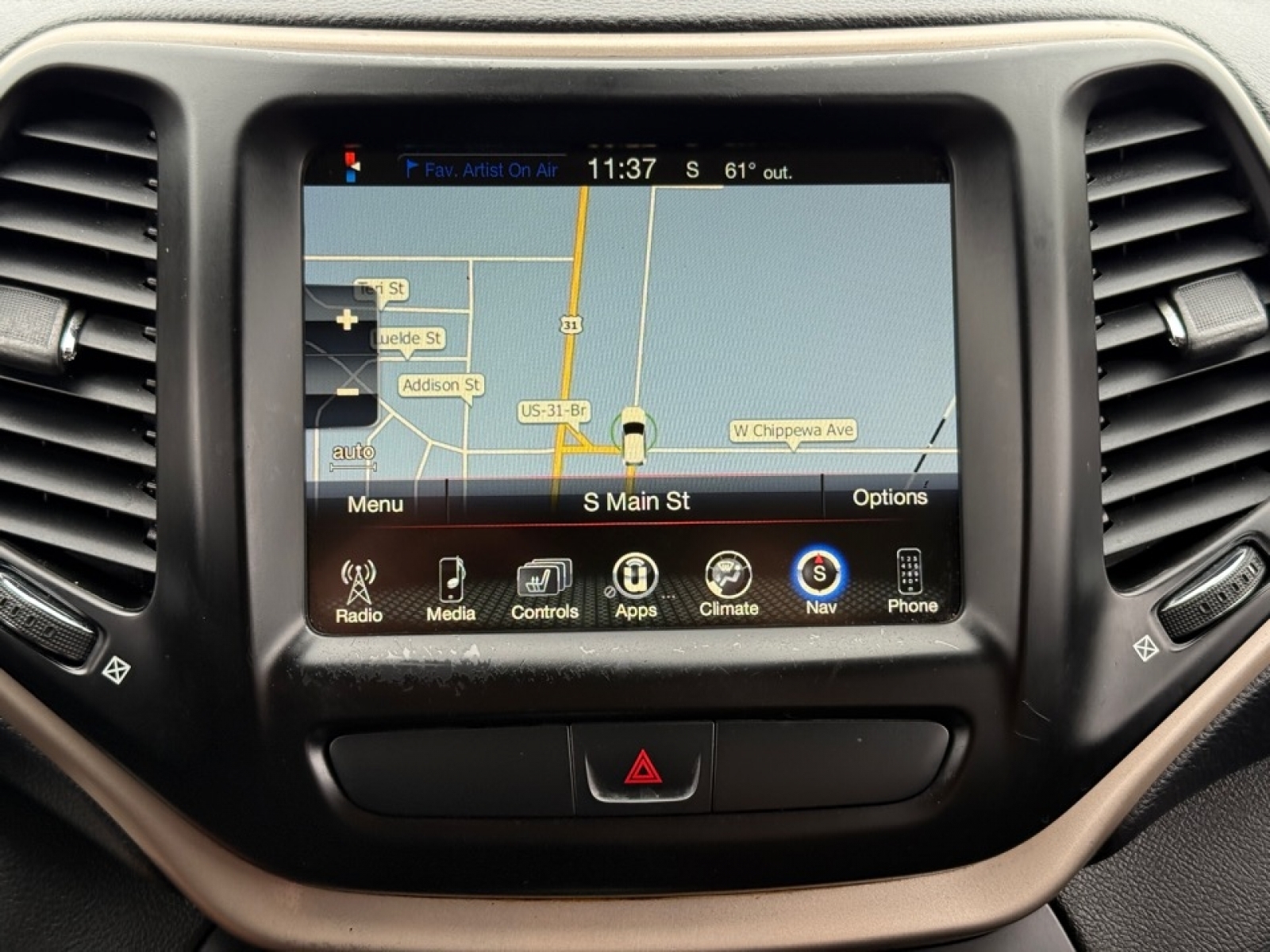 2017 Jeep Cherokee Latitude photo 27