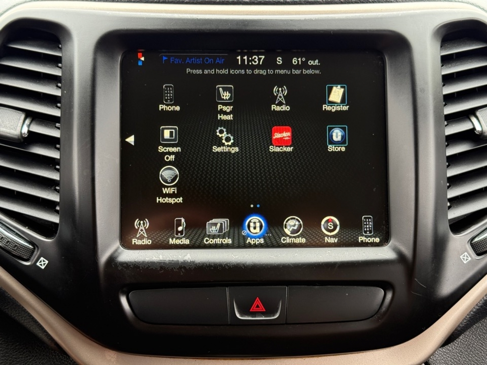 2017 Jeep Cherokee Latitude photo 30