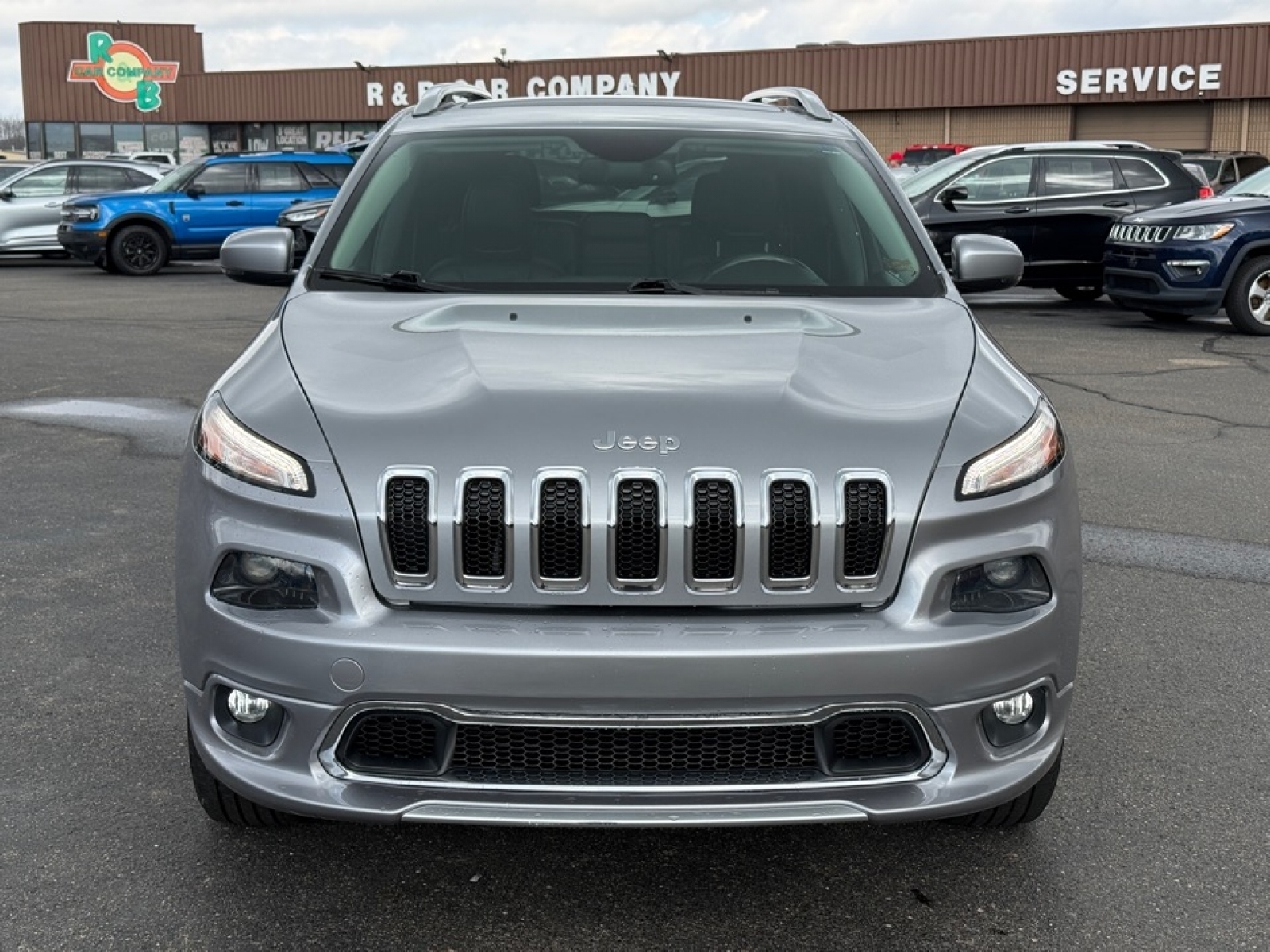 2017 Jeep Cherokee Overland 4x4, 39697, Photo