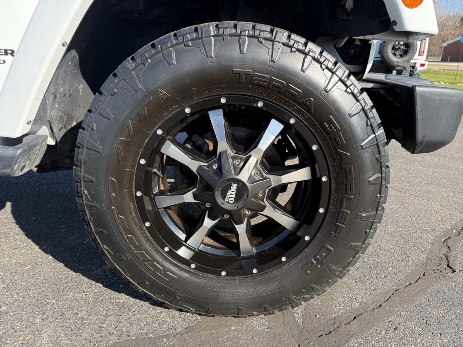 2017 Jeep Wrangler Unlimited Sahara 4x4, 38708, Photo