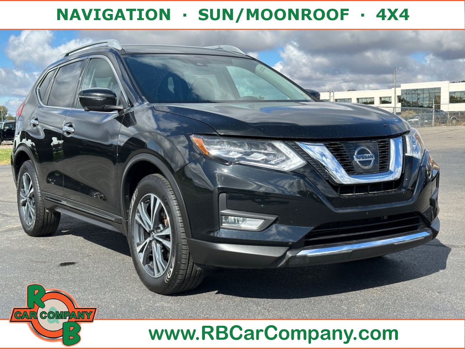 2017 Nissan Pathfinder Platinum, 37244A, Photo 1