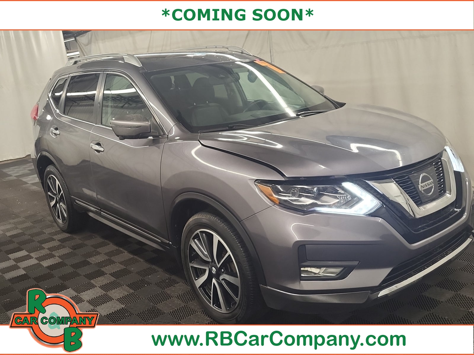 2017 Nissan Pathfinder Platinum, 37244A, Photo 1