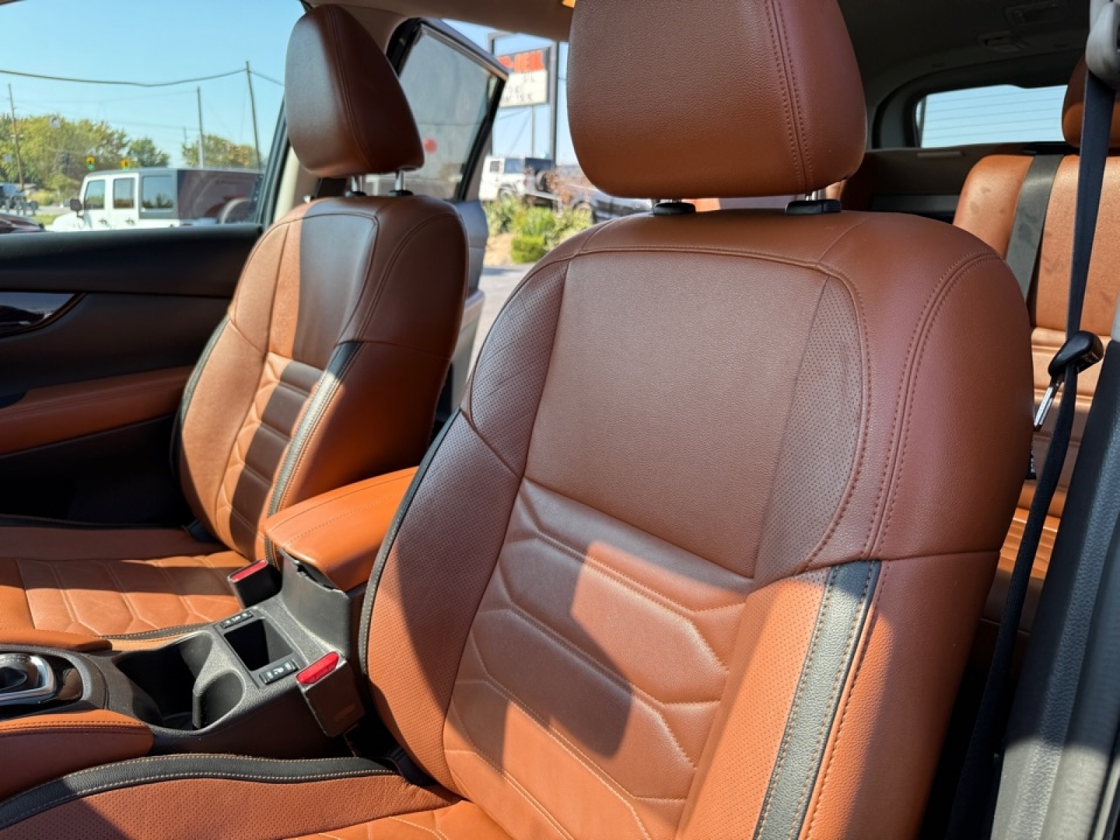2017 Nissan Rogue SL photo 14