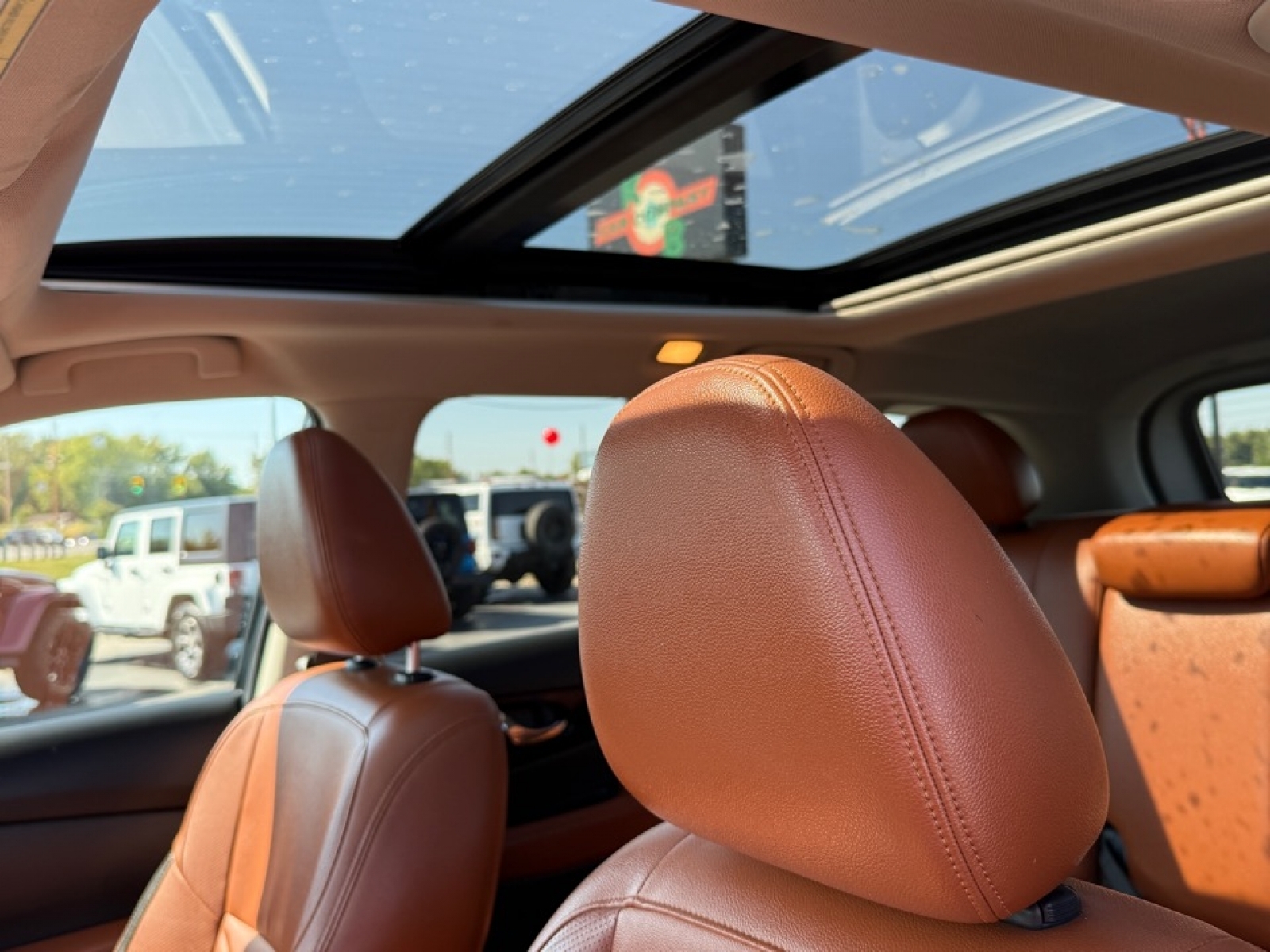 2017 Nissan Rogue SL photo 24
