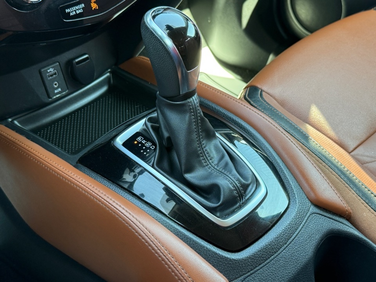 2017 Nissan Rogue SL photo 33