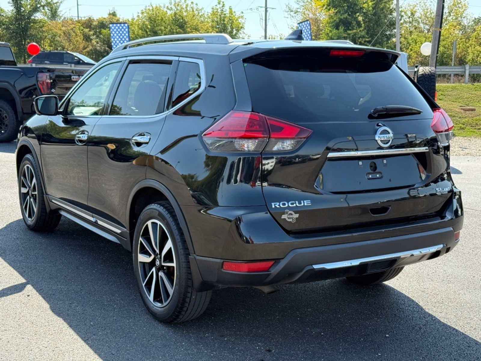 2017 Nissan Rogue SL photo 6
