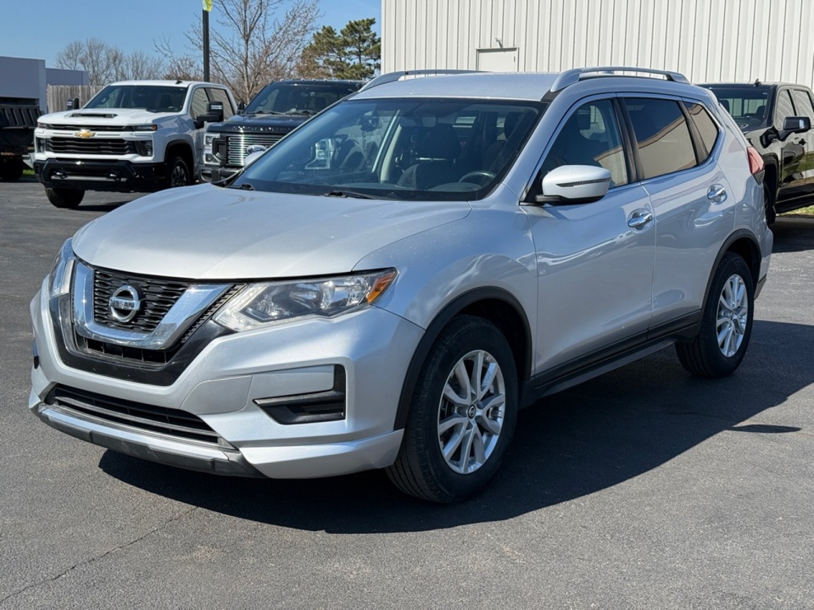 2017 Nissan Rogue SV, 39440, Photo