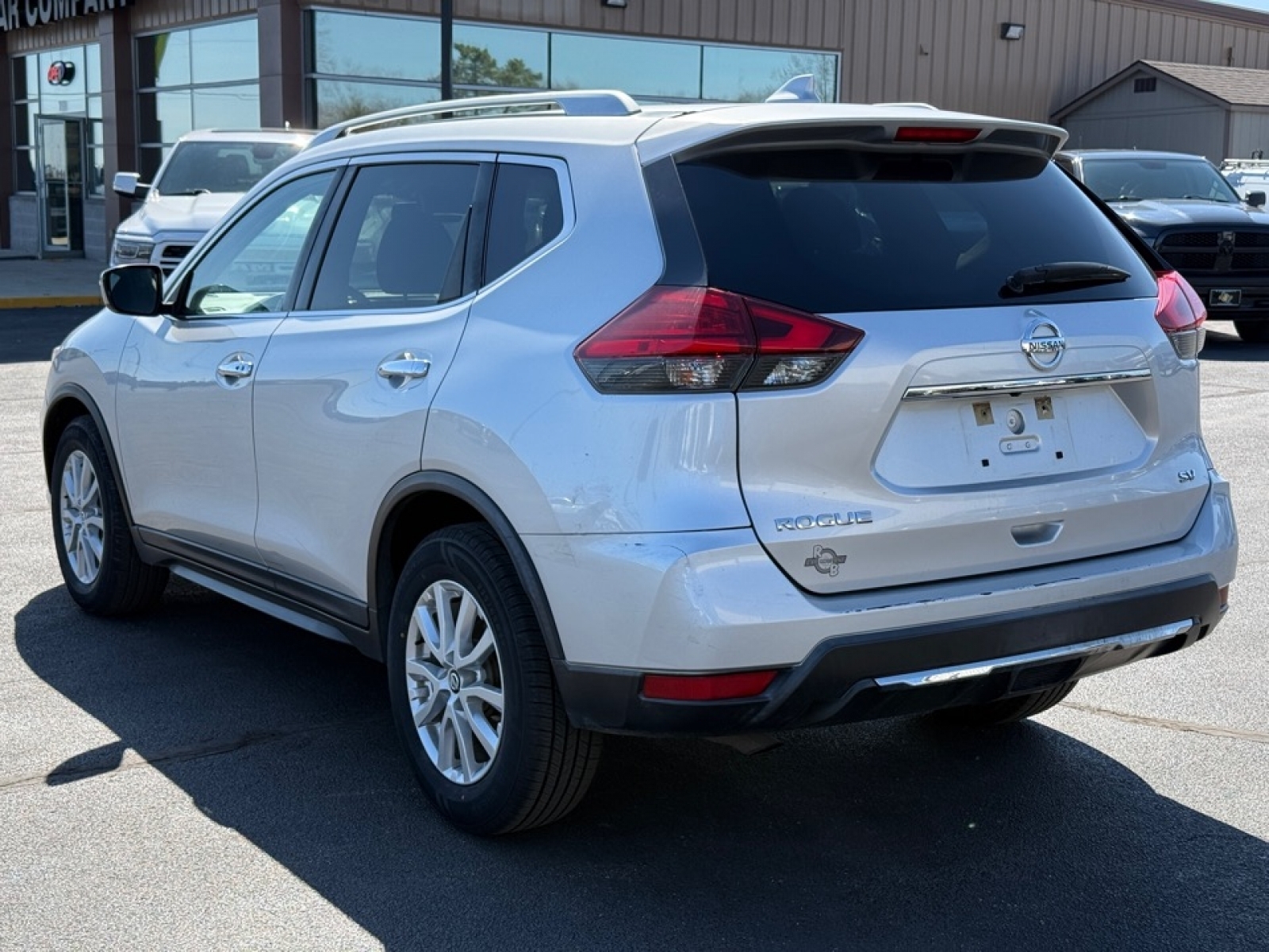 2017 Nissan Rogue SV, 39440, Photo