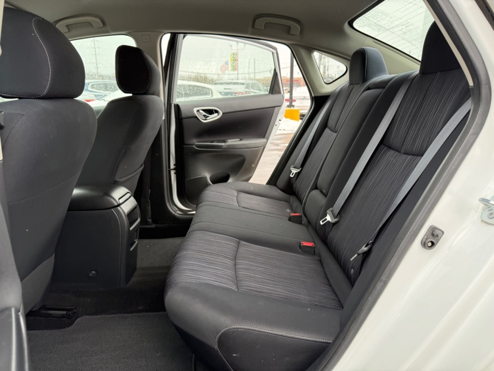 2017 Nissan Sentra SV, 39356, Photo