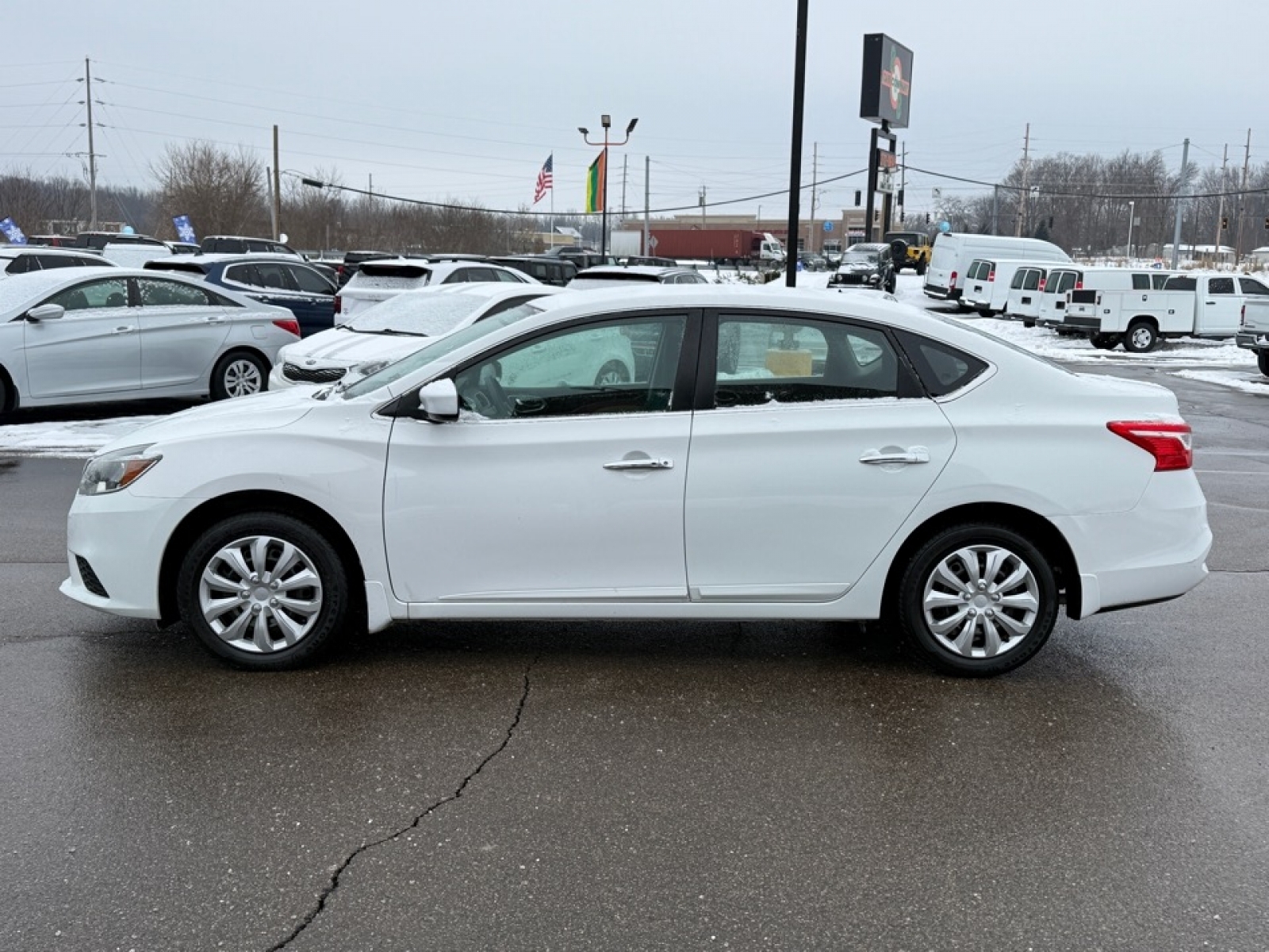 2017 Nissan Sentra SV, 39356, Photo