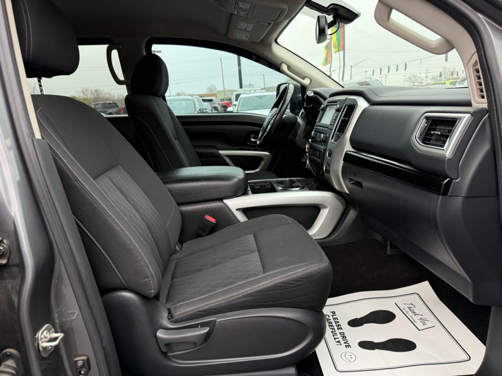 2017 Nissan TITAN SV, 38825, Photo