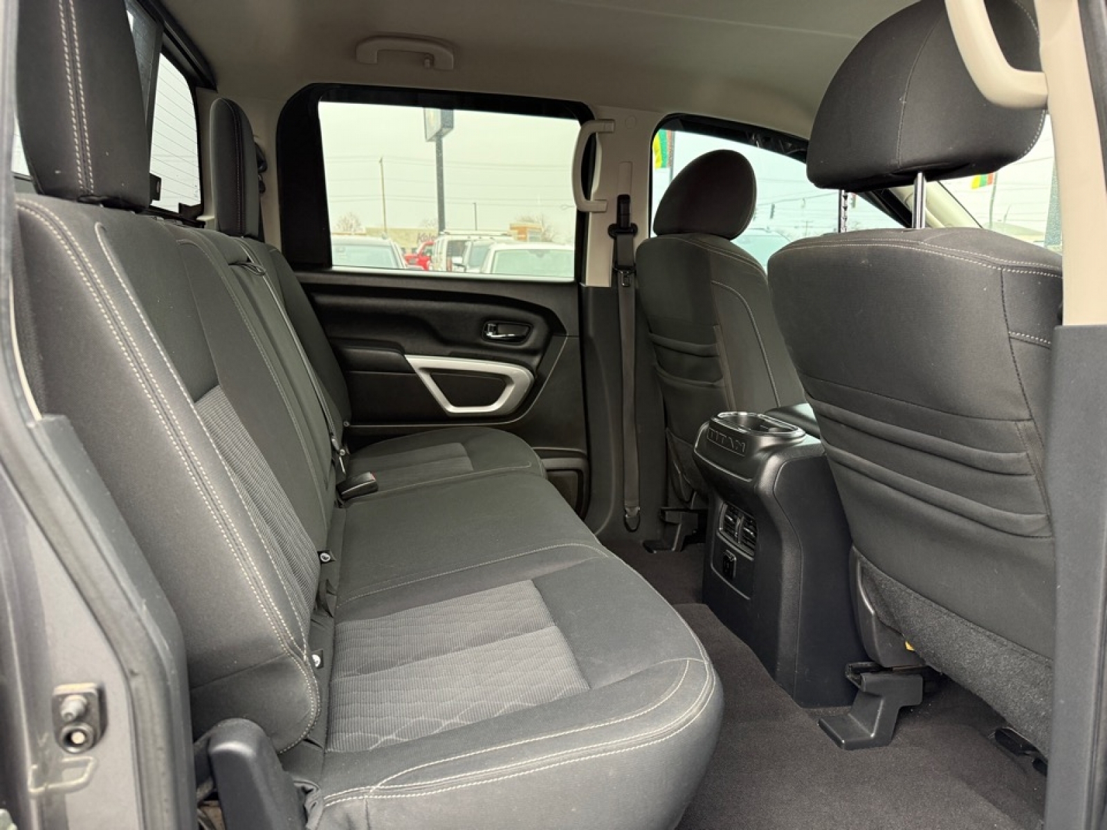 2017 Nissan TITAN SV, 38825, Photo