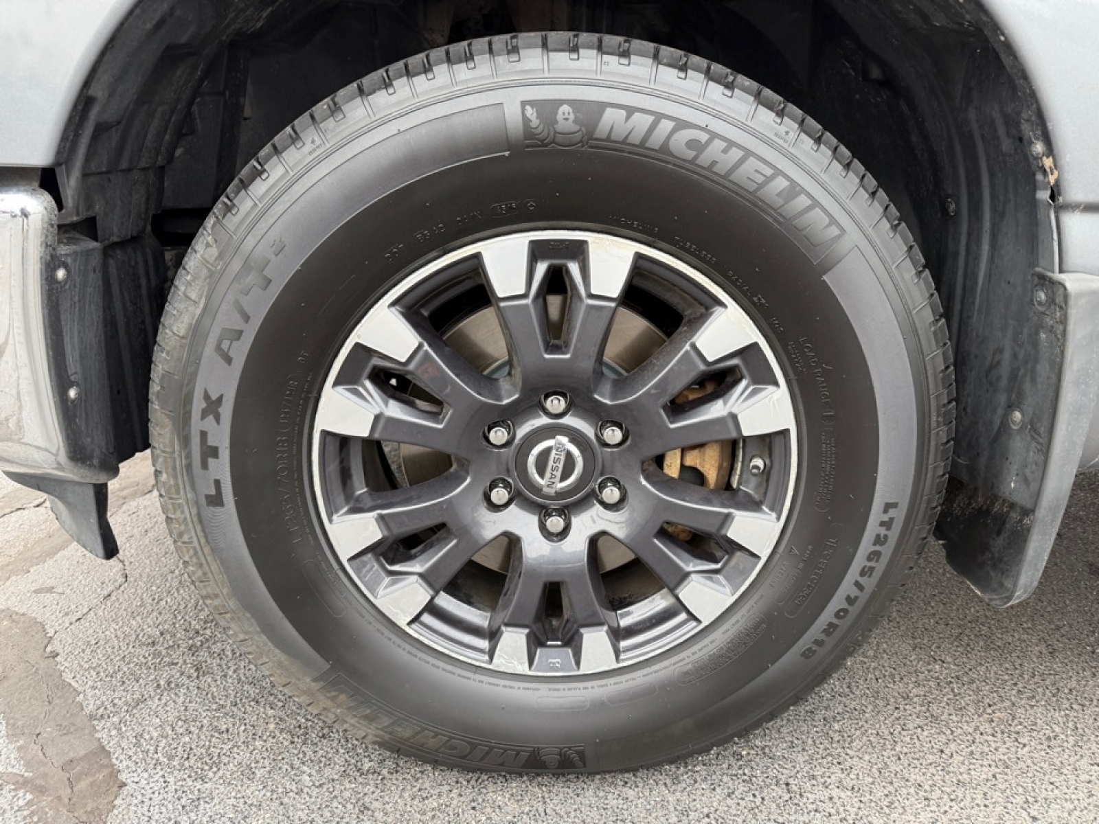 2017 Nissan TITAN SV, 38825, Photo