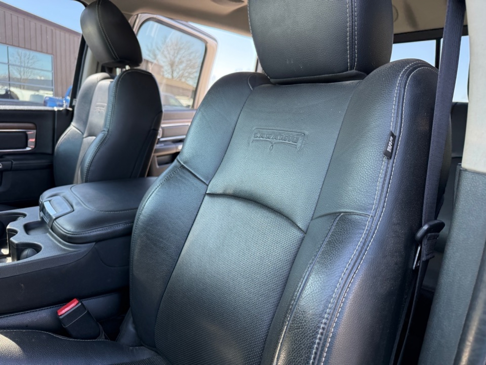 2017 Ram 1500 Laramie Crew Cab 4x4 5'7