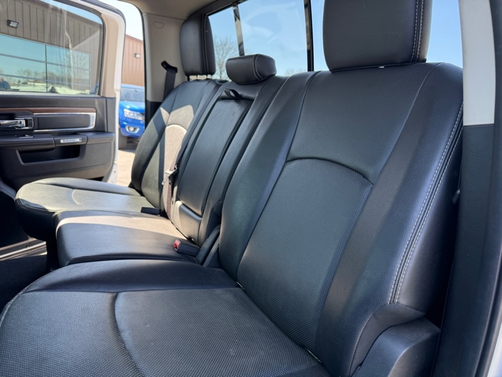 2017 Ram 1500 Laramie Crew Cab 4x4 5'7