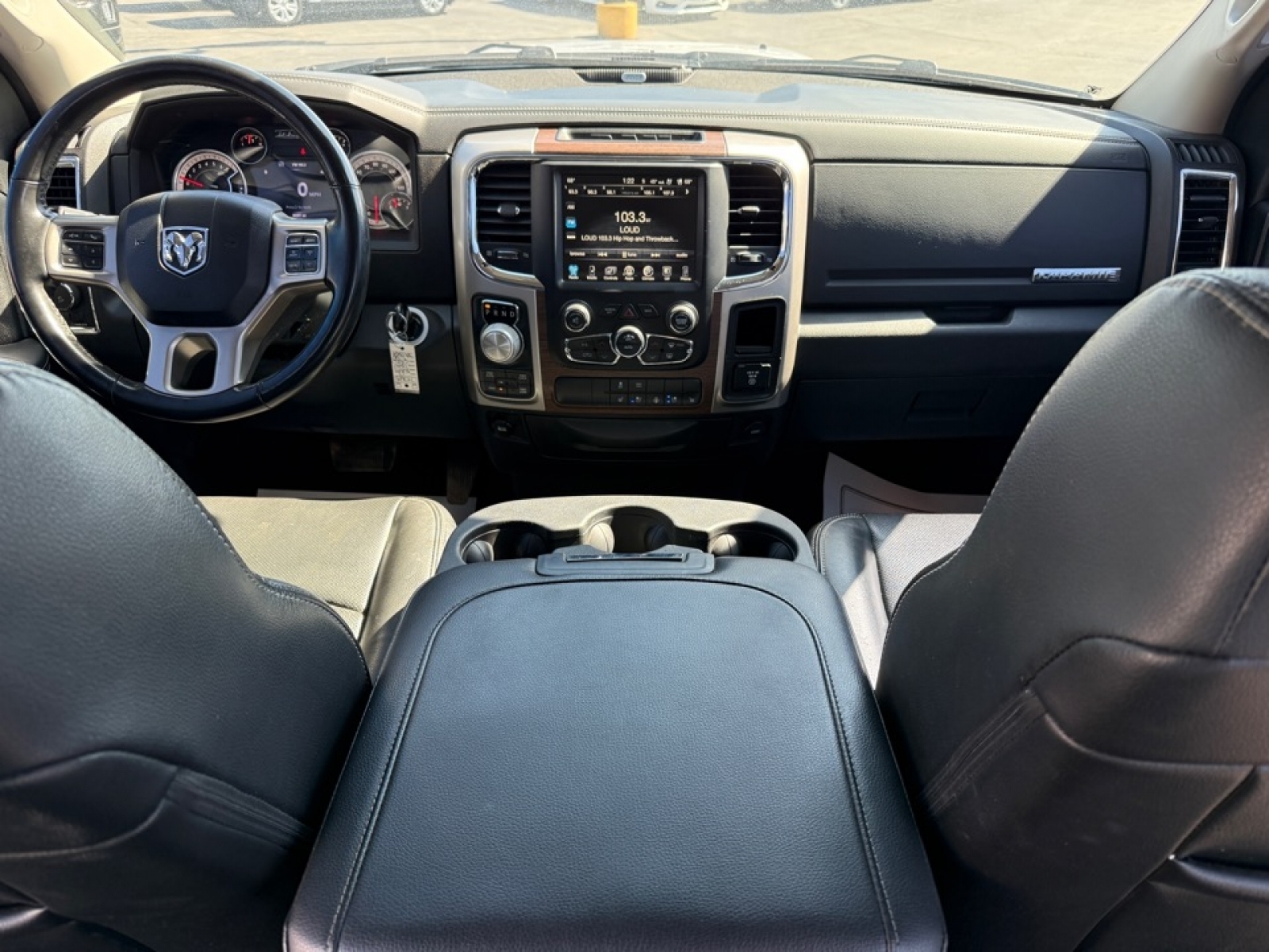 2017 Ram 1500 Laramie Crew Cab 4x4 5'7