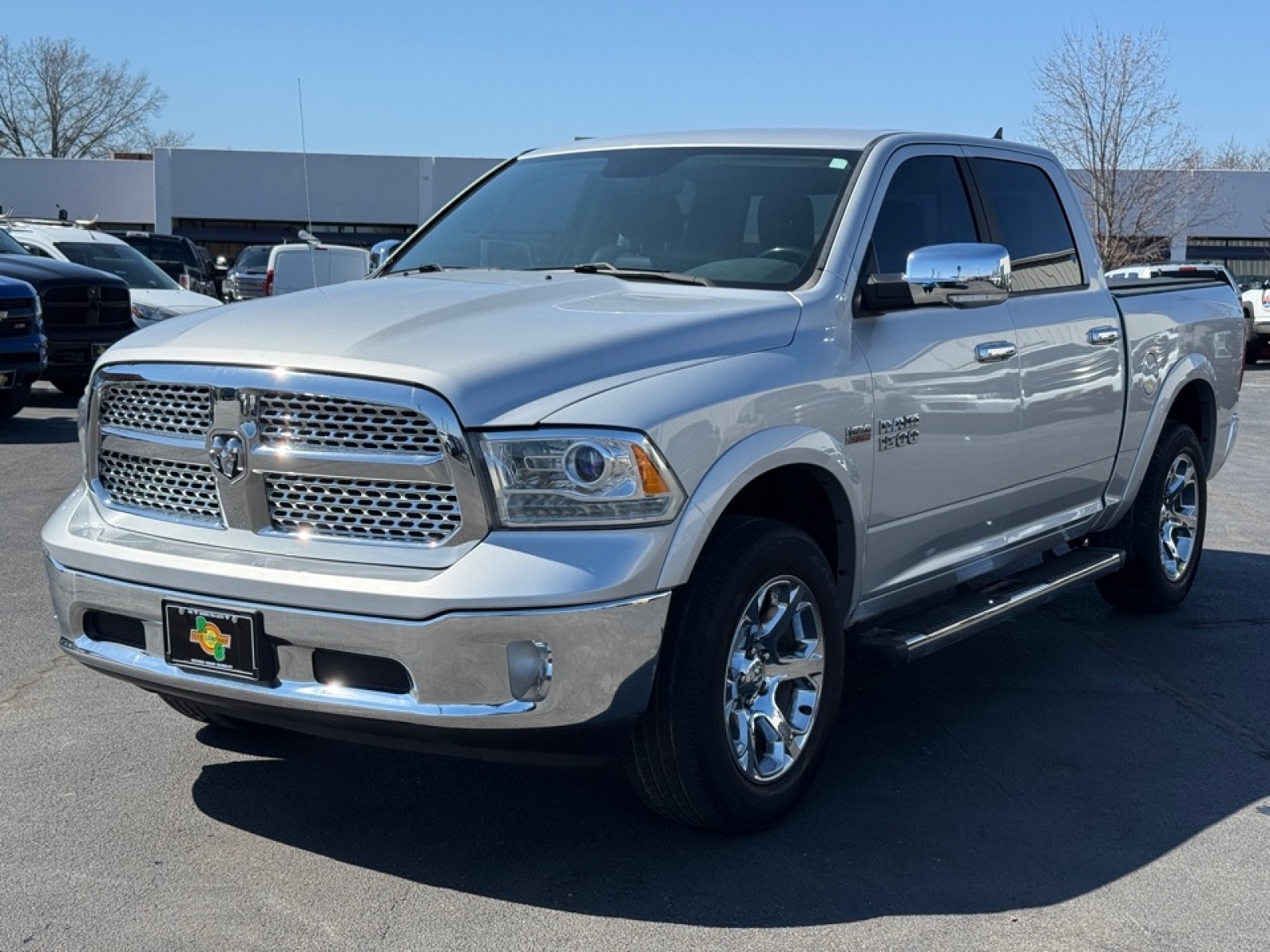 2017 Ram 1500 Laramie Crew Cab 4x4 5'7