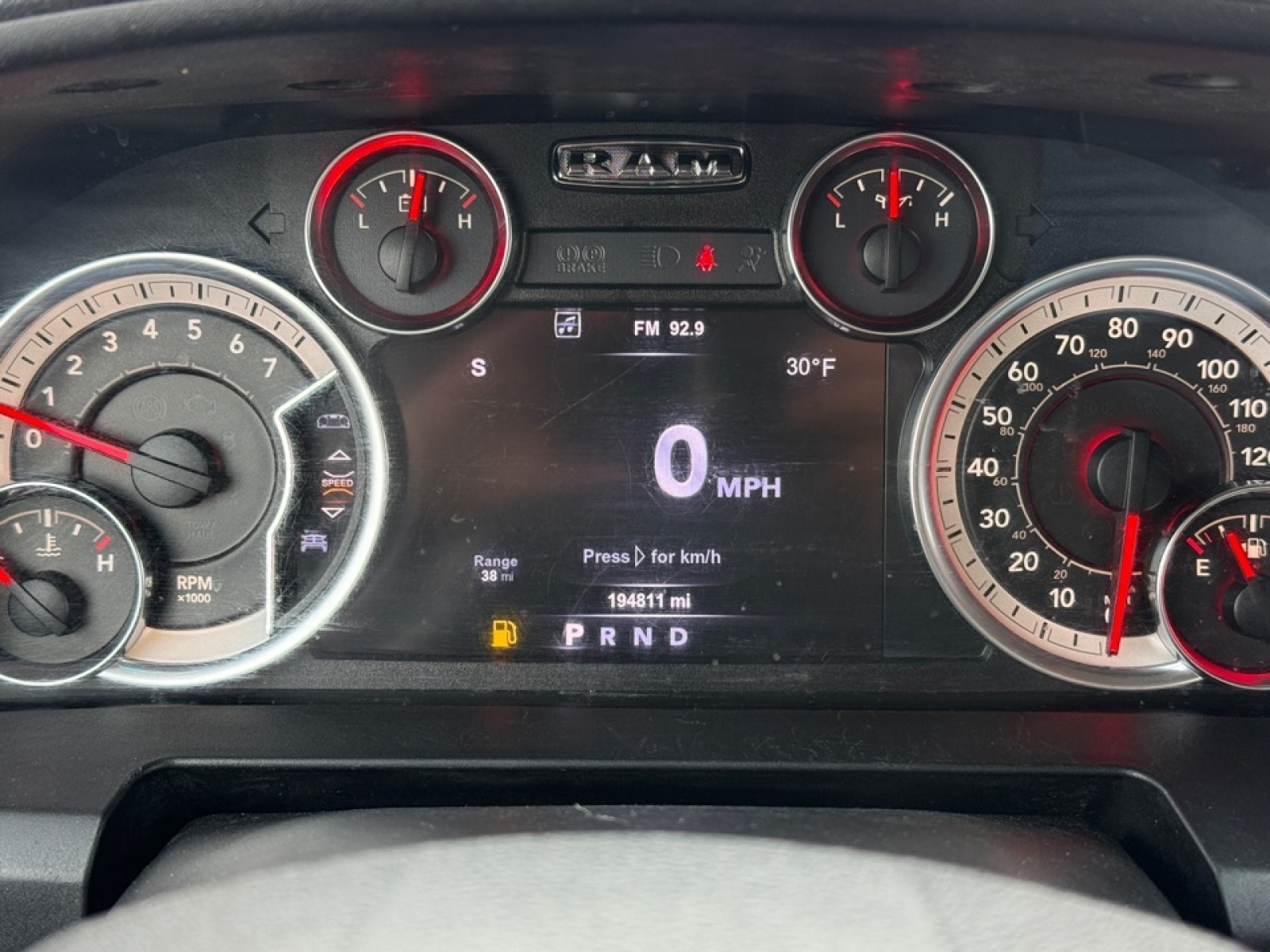 2017 Ram 1500 SLT, 39442, Photo