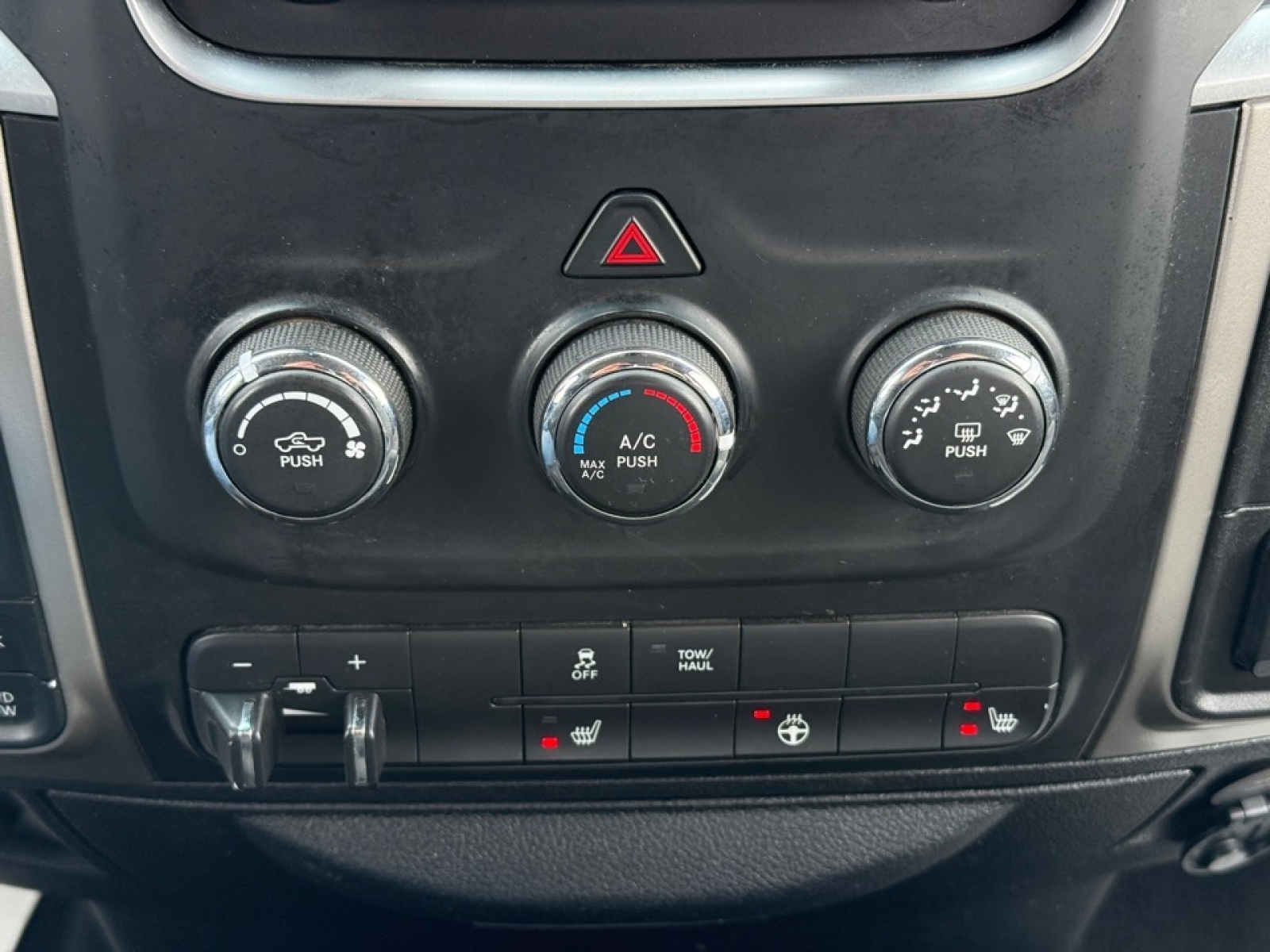 2017 Ram 1500 SLT, 39442, Photo