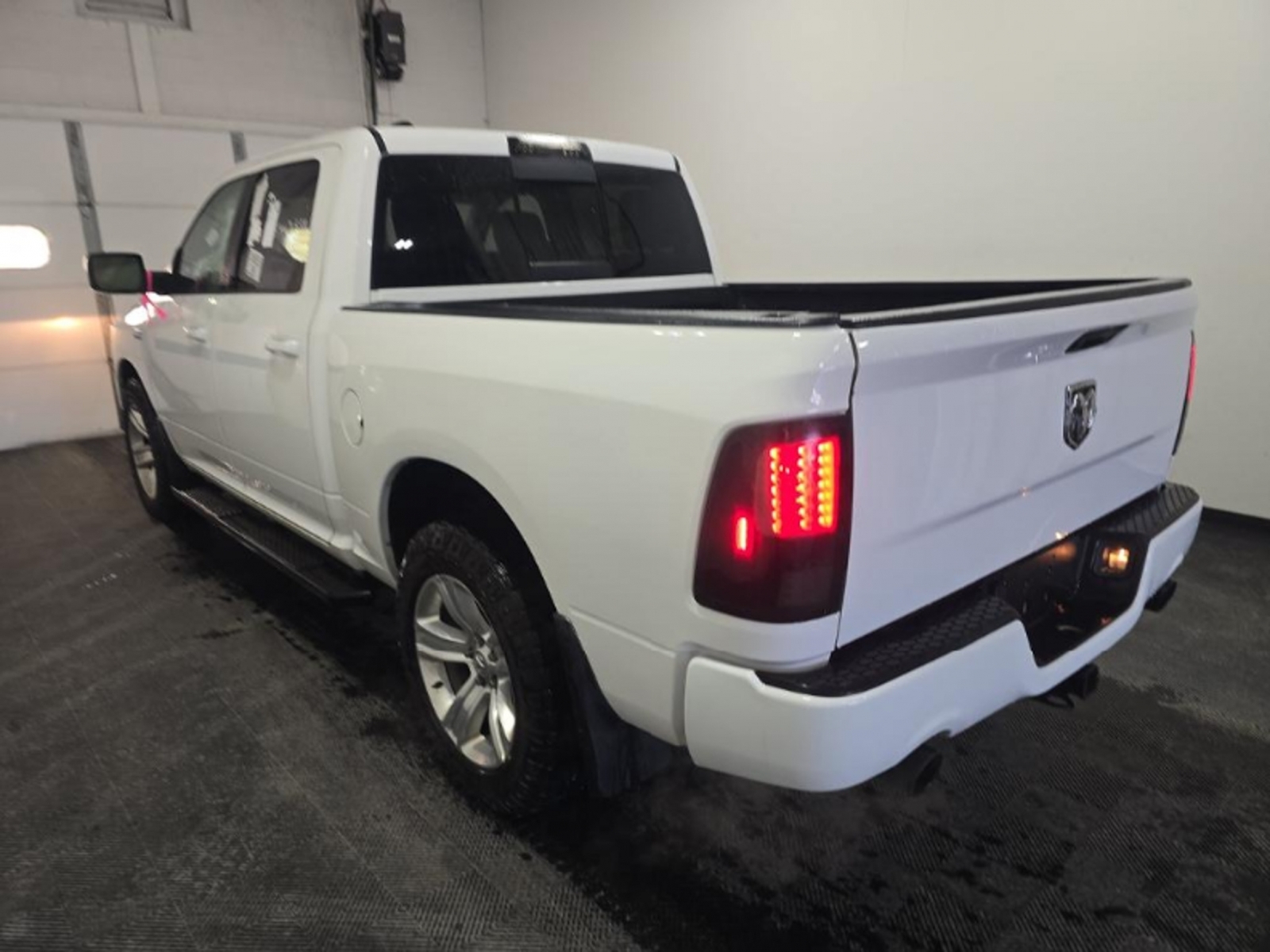 2017 Ram 1500 Sport, 39560, Photo