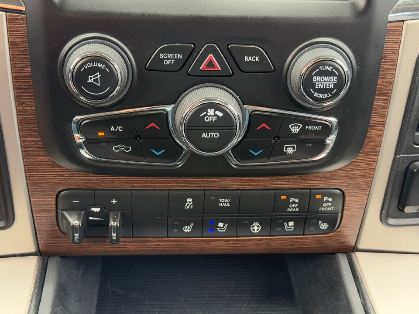 2017 Ram 2500 Laramie Crew Cab 4x4 6'4