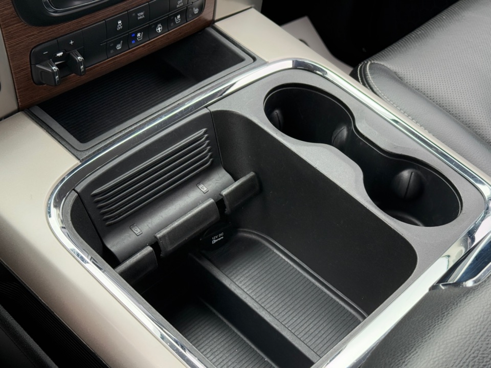 2017 Ram 2500 Laramie Crew Cab 4x4 6'4