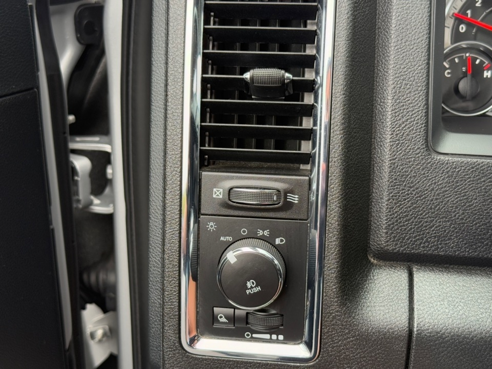 2017 Ram 2500 Laramie Crew Cab 4x4 6'4