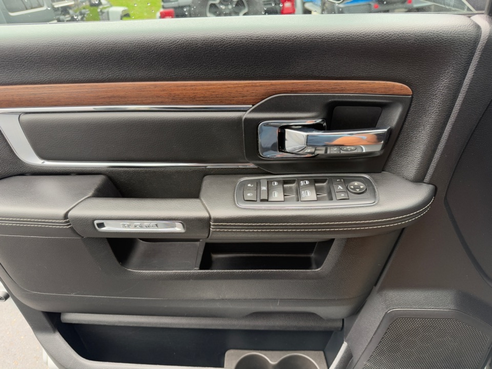 2017 Ram 2500 Laramie Crew Cab 4x4 6'4