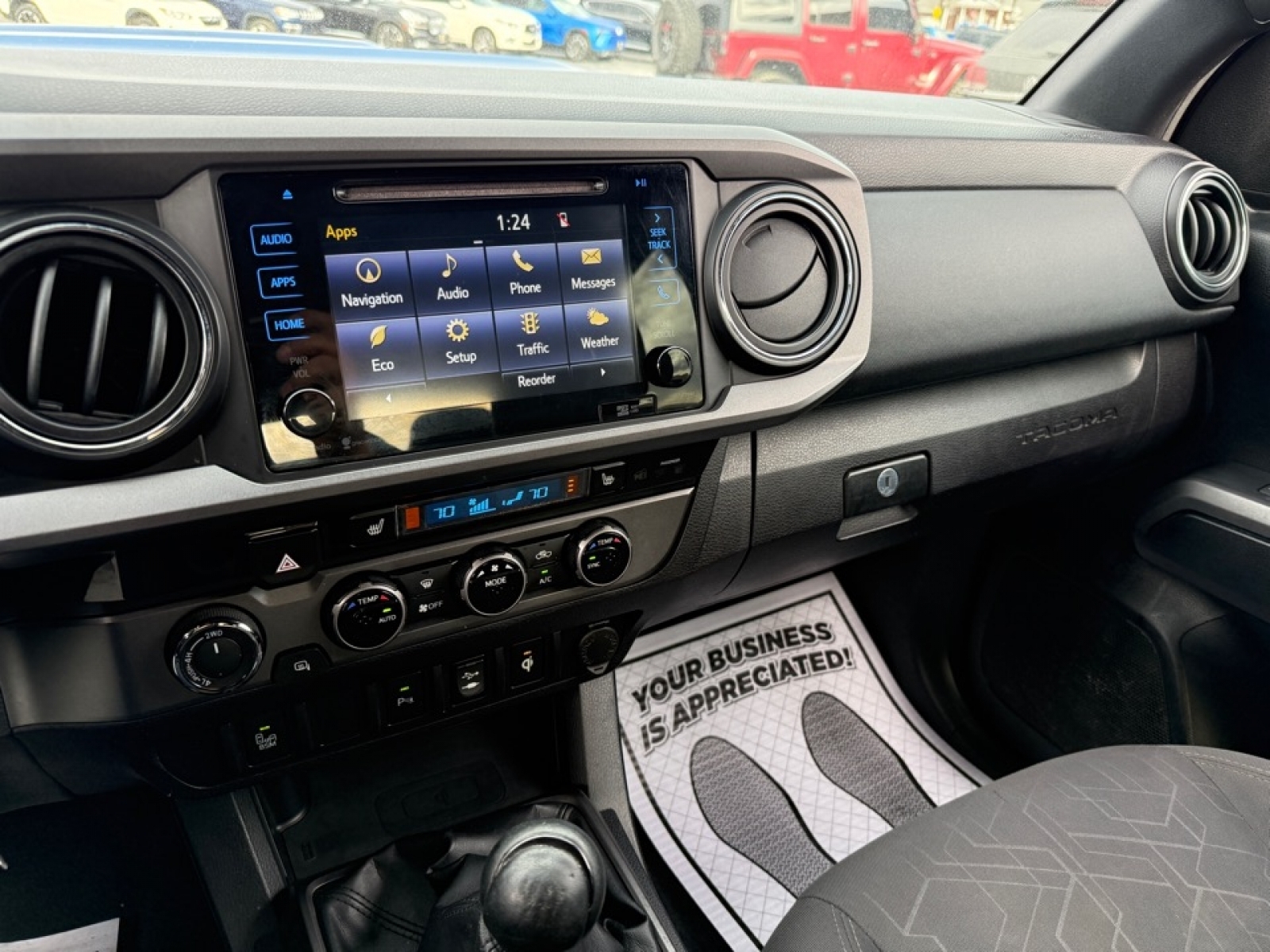 2017 Toyota Tacoma TRD Sport, 39287, Photo