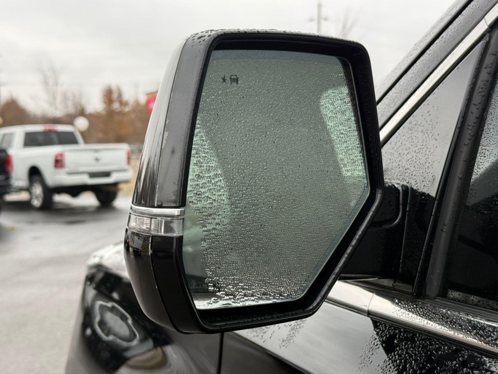 2018 Cadillac Escalade Platinum, 39137, Photo