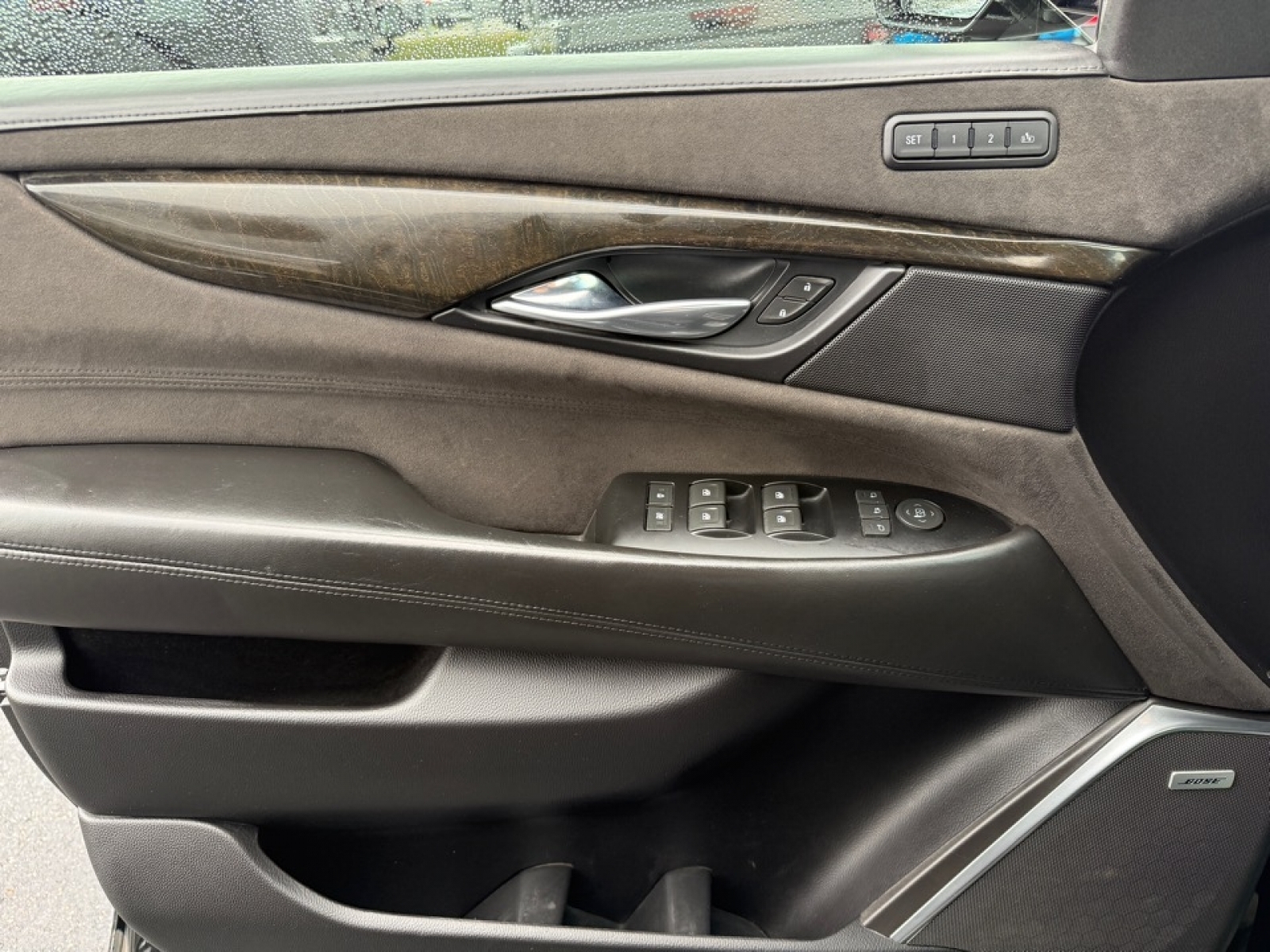 2018 Cadillac Escalade Platinum, 39137, Photo