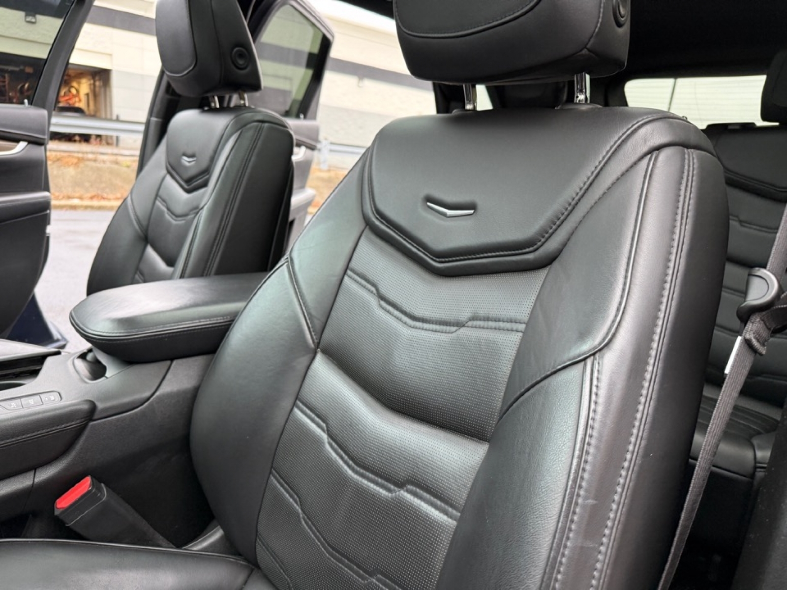 2018 Cadillac XT5 Platinum, 39218, Photo