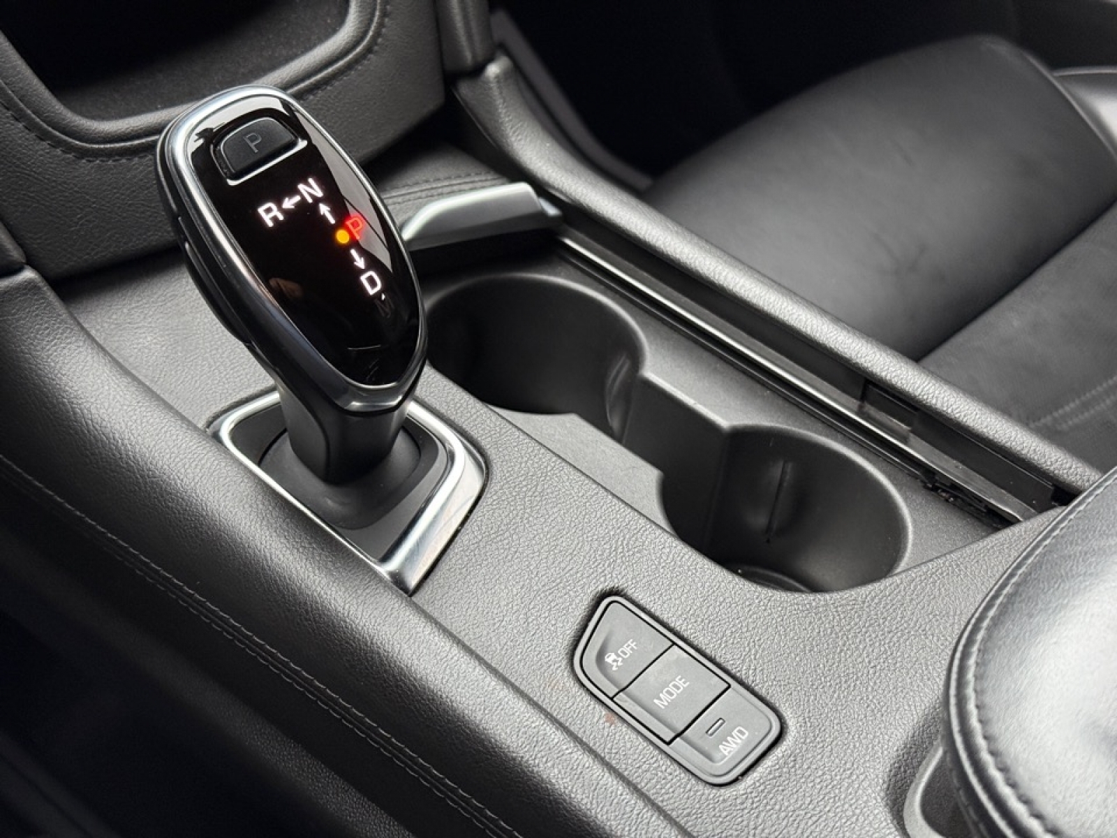 2018 Cadillac XT5 Platinum, 39218, Photo