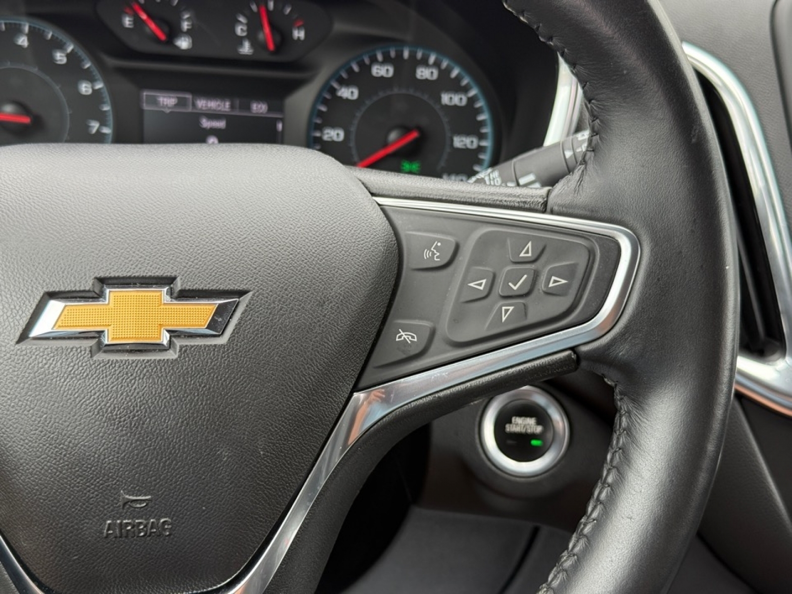 2018 Chevrolet Equinox LT, 38830, Photo