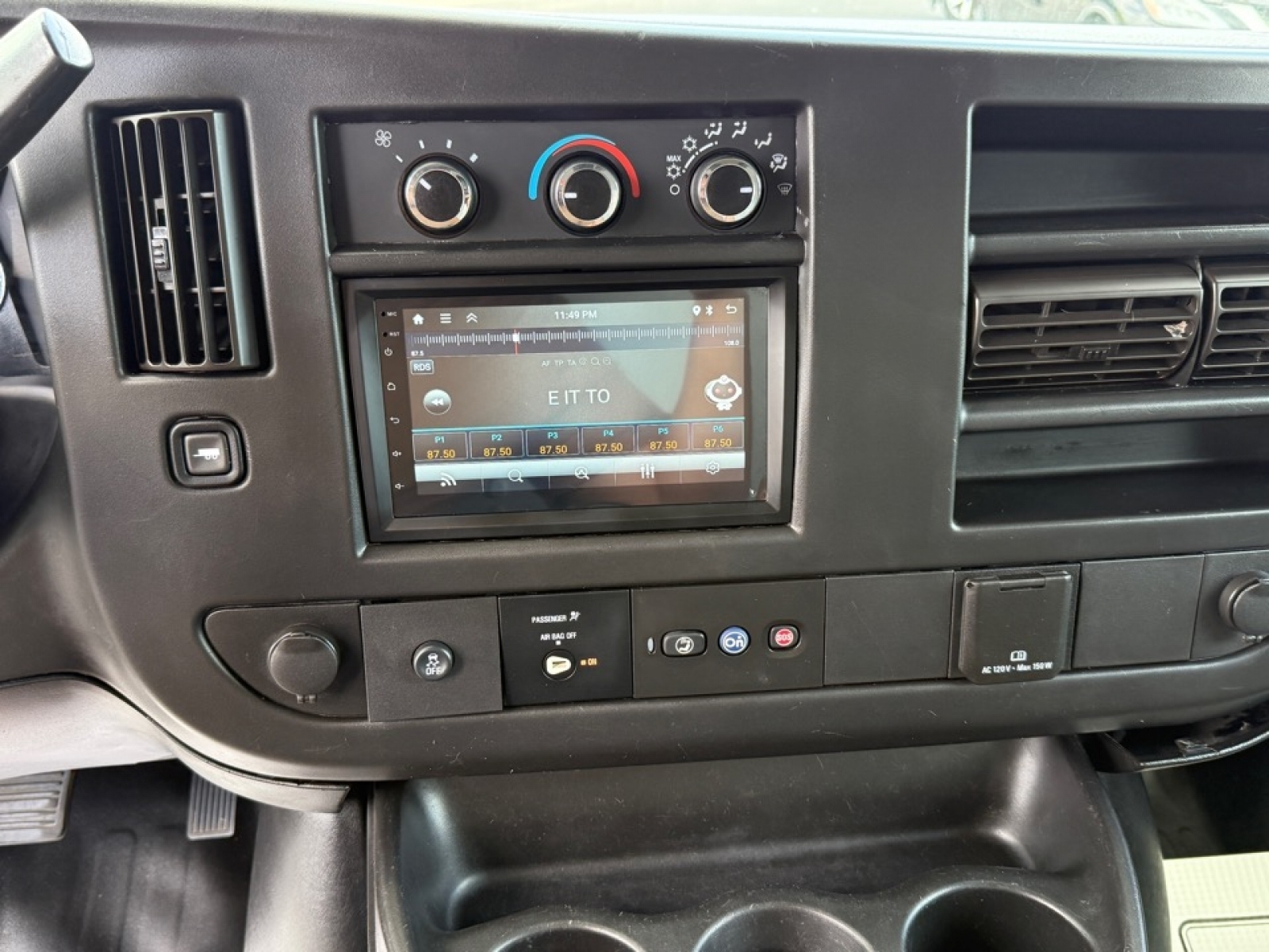 2018 Chevrolet Express 2500 Work Van, 38741, Photo