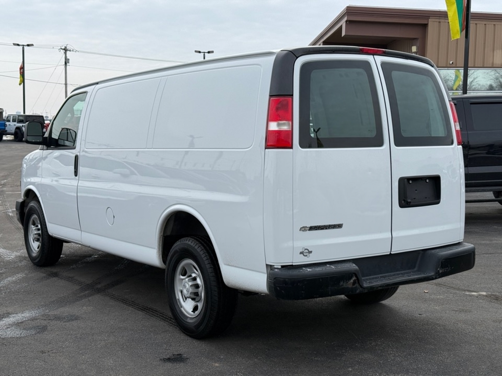 2018 Chevrolet Express 2500 Work Van, 39355, Photo