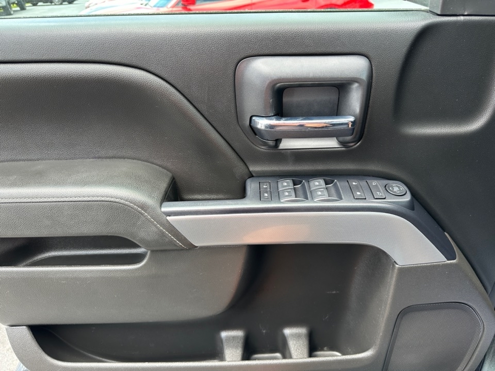 2018 Chevrolet Silverado 1500 LT, 36968, Photo