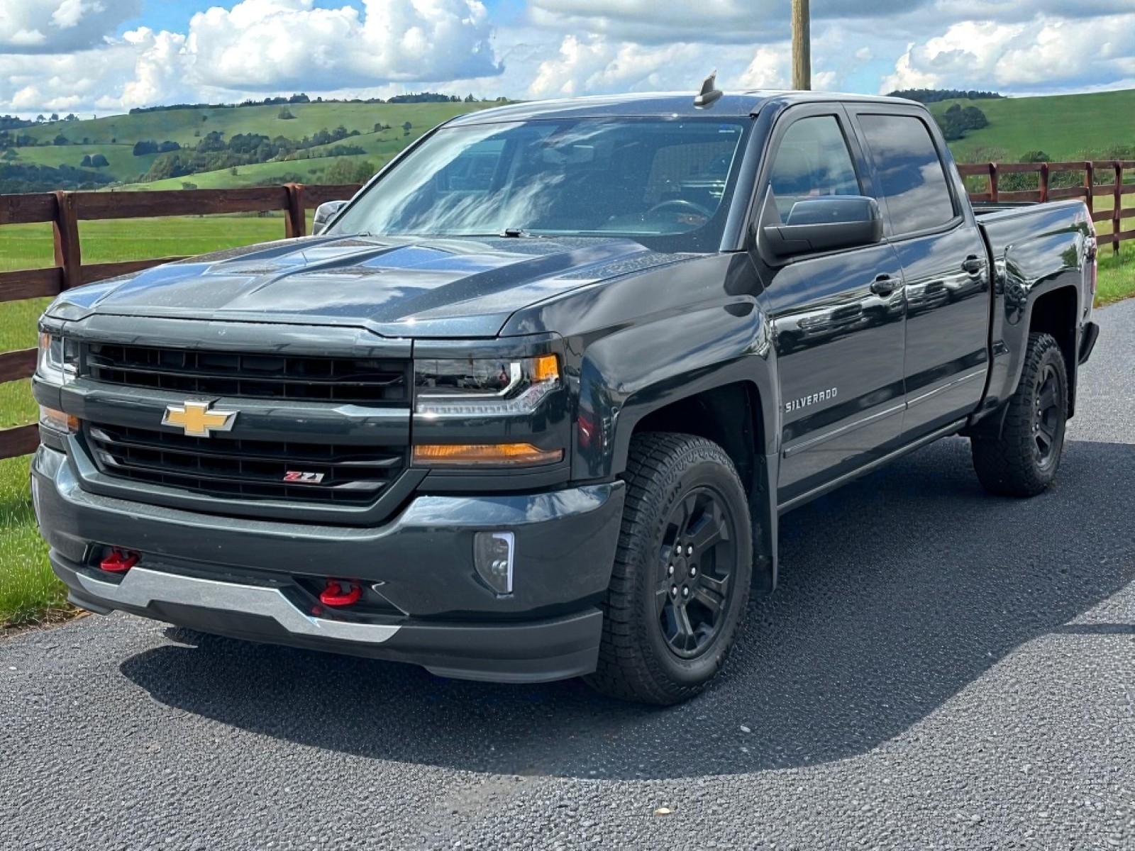 2018 Chevrolet Silverado 1500 2LT, 39153B, Photo